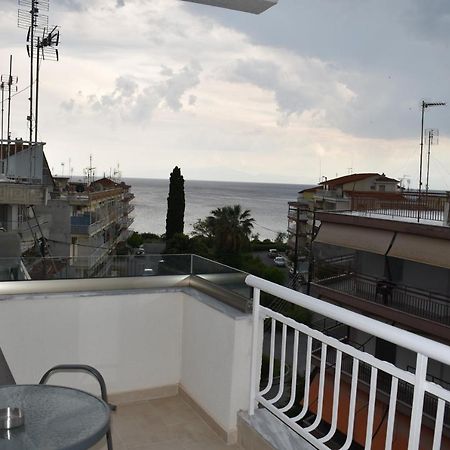 Sea View Luxury Apartment In Nea Kallikratia. Nea Kallikrateia Exterior photo