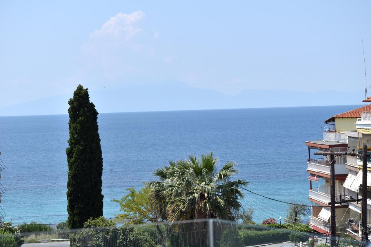 Sea View Luxury Apartment In Nea Kallikratia. Nea Kallikrateia Exterior photo